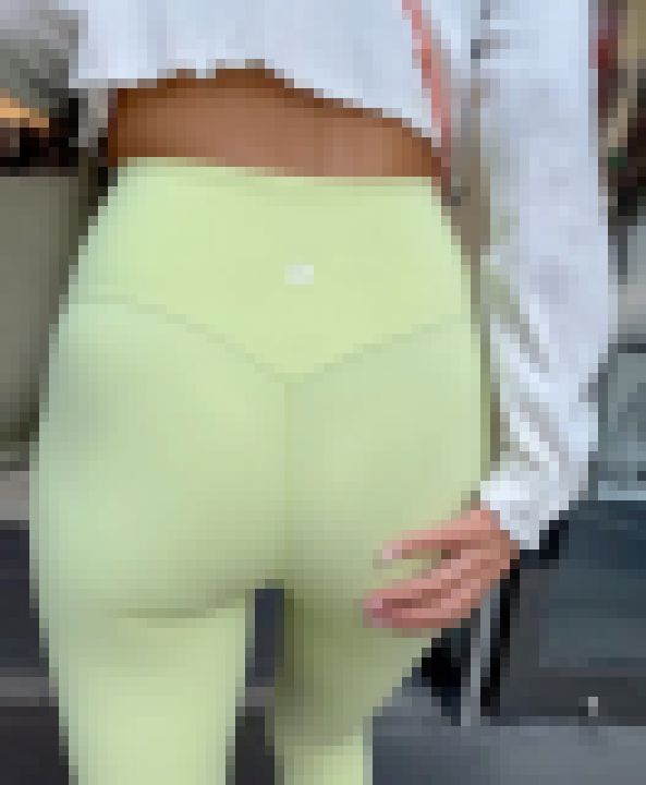 《大当たり！！！ジムよりエロい街のレギンス姿》 サンプル画像