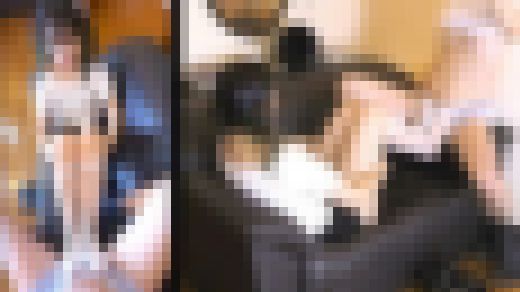 【初！】【量産ツインテ★白ハイソ厚底靴】【桃尻】【感度◎】【超接写舐め】【唾液手コキ】ソックス美女の足指を舐めつくす！りさ21才　サンプル画像3
