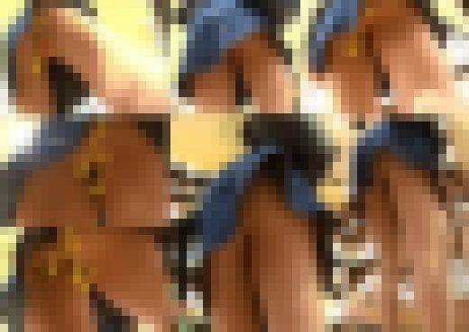 本屋で立ち読み中の美脚お姉さんのセクシーすぎるww極小Tバックを逆さ撮り！！！　サンプル画像3