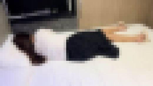 池袋 路上の伝説 埼玉県産Fカップ巨乳 脱がせた水色の紐パンＴバック　サンプル画像1
