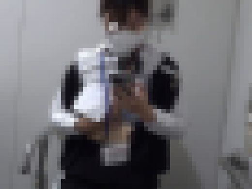 【vol.51】昼飯のシメは、声ガマンオナニー!!事務服ＯＬさんのこっそりトイレオナ　サンプル画像1