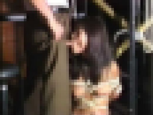 【記録映像】愛人Ｍ奴○教　蝋責め鞭打ち　Part 1　サンプル画像1