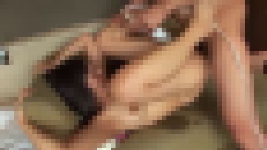 巨乳妻・淫乱妻　入り乱れハメ乱れ中出し　Part 4　サンプル画像1