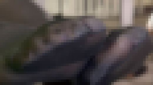 【4K動画】8時間履きっぱなし！仕事中OLの蒸れた靴の中-パンツマ超！超接写！-　サンプル画像3