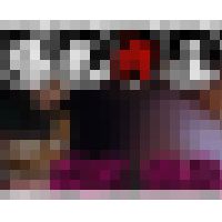 特大乳地雷を完全起爆。背後から両腕で挟み潰す特大プレス。 サンプル画像
