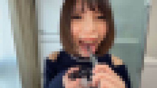 【口内接写】 内永操の「汚舌苔」採取 [Y-500]　サンプル画像1