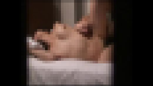 働くおばさん口説いてみたら我慢できないイキまくり熟女だった! サンプル画像3