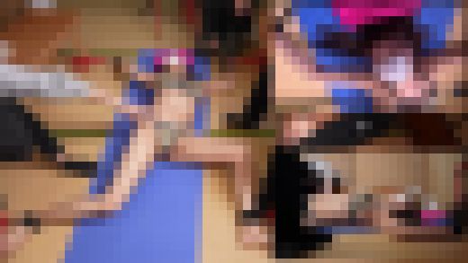 ナイスボディをクネらせ、まるで壊れた笑い袋のように笑い続ける敏感女子さん（完全オリジナル）　サンプル画像2