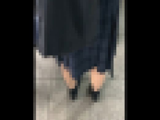 素人プレイ日記２９８TRAIN目半ケツにされながら猛烈に手マンされる女子の生態　サンプル画像1