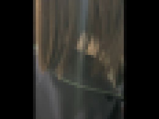 素人プレイ日記２９８TRAIN目半ケツにされながら猛烈に手マンされる女子の生態　サンプル画像3