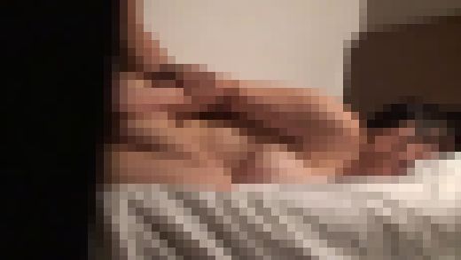 デカチン握りしめた欲求不満の熟女マッサージ嬢！File.1　サンプル画像3