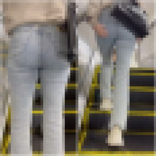 《パンパンでムニュムニュ！上玉美女の美巨尻浮かび上がるタイトデニム》　サンプル画像2