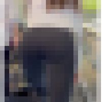 《とにかく良く走る！Tバック浮き出るヨガパン美女》 サンプル画像