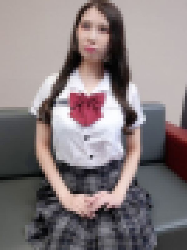 発育の良すぎるデカパイ美 少 女のオイルマッサ隠し撮り…目隠し×温感オイルに感度上昇し悶絶イキ・夢中でチ●ポ咥えフェら・マ●コ突 サンプル画像