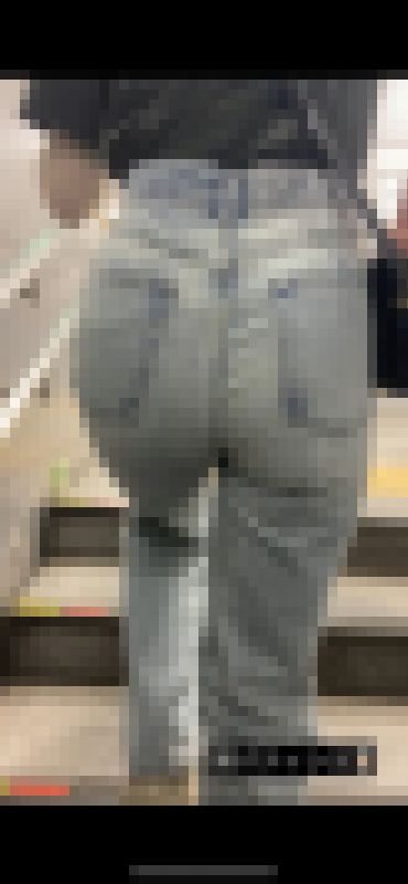 【着衣尻35】ピタピタのデニム尻 サンプル画像