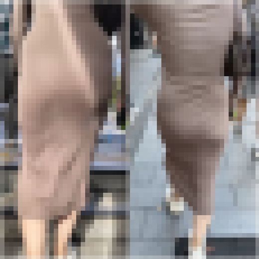 《とんでもなく揺れる！上も下も透け過ぎなフェロモンBODYのセレブモデル》　サンプル画像3