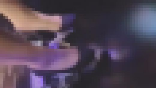 自撮り女性応援企画　パンプスでゲームペダル踏み　サンプル画像2