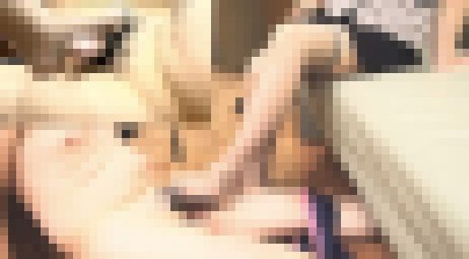 23歳メンエス嬢 最高にエロい！グレーガーターストッキングで足コキマッサージ！超接写編　サンプル画像2