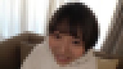 童顔の20歳フリーターが巨根で激しく突かれて顔を紅潮させて喘ぎまくる 画像