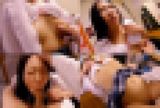 悪徳店長に捕まった女学生達が中出し性教育される46　サンプル画像3