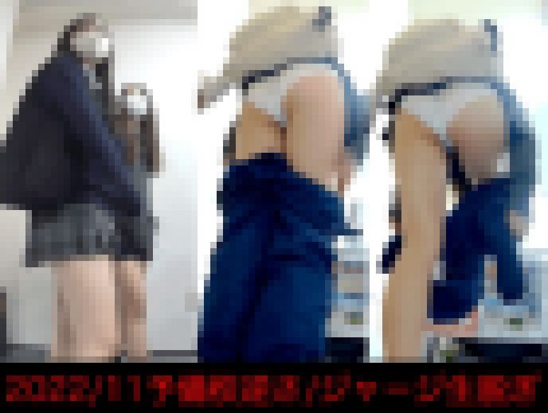 【予備校内盗撮2名】2022/11　ジャージ生脱ぎ編 サンプル画像