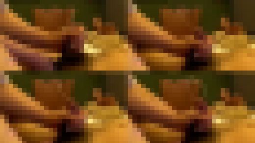 生足にまたがれての手コキ　サンプル画像3