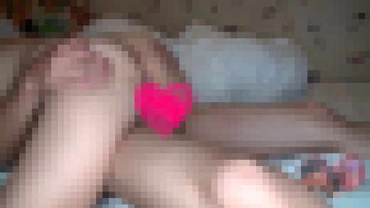 パジャマを触ってたら勃起しました。448　サンプル画像2