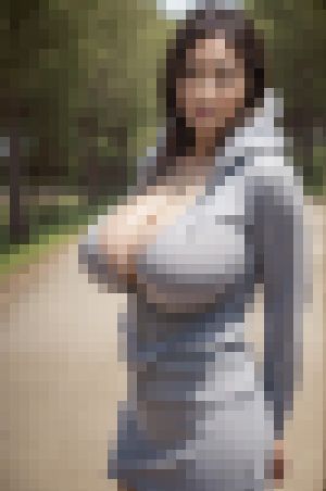 巨乳熟女とパーカー　サンプル画像3