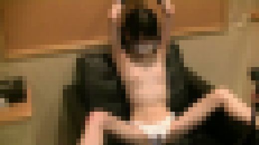 まろチャンネルNo.1　華奢モデルさんの膨らみかけおっぱい　乳腺くすぐり他　j-73-3-1　サンプル画像2