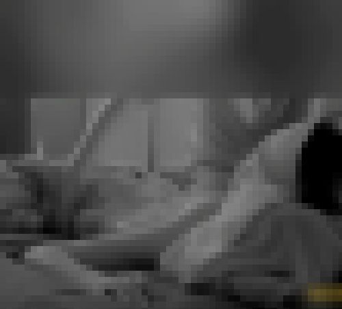 プリプリ美巨尻エロカワ美女と超クビレプリ尻人妻をオイルマッサージ　サンプル画像3