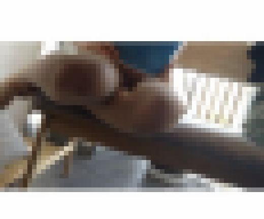 社外秘　机の下の楽園　サンプル画像1