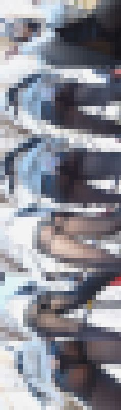 超高画質FHD動画 まさしく承認欲求モンスター！自己顕示欲を満たすために露出衣装で自分の身体を男達に撮られる娘達NO-2 ゼロ距　サンプル画像3