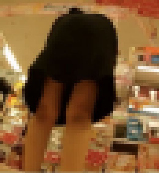 【社外秘】同僚と買い物中に・・・　サンプル画像3