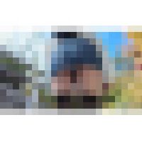 屋外階段を登る背後からミニスカTバック女子を追跡撮り サンプル画像