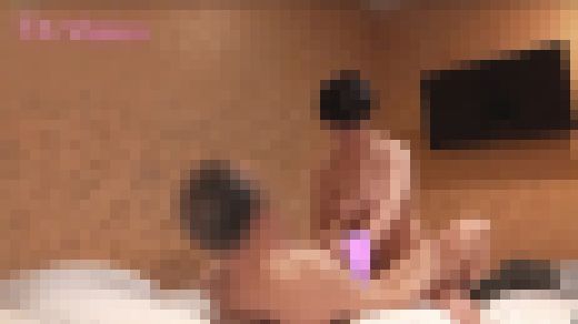(再販商品) (個人撮影) 処◯なのにホテルでイチャイチャはOKというスイカップ巨乳ちゃん (オナニーまでしちゃう有望人材)　サンプル画像3