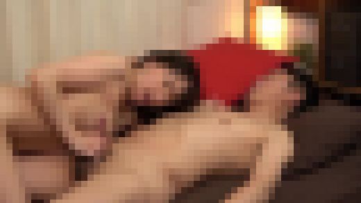 先輩女子社員とまさかの神展開！File.1　サンプル画像1