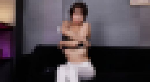 【性感オイルマッサージ】施術に我慢できなくなり求めてしまった人妻　サンプル画像1