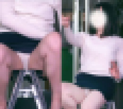 天真爛漫おねえさんのパンティーを隠し撮り！　洋服もパンティも白色だった件　サンプル画像3