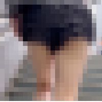 《ハミ肉のお出まし!インナーショーツのようなホットパンツ》 サンプル画像