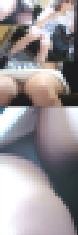 【電車内対面P盗撮】私服娘丸見えパンツをじっくり盗撮パンチラ動画 サンプル画像1
