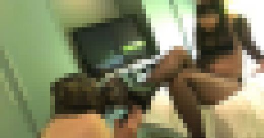 HDC Produce ドＳギャル美女　優里様のＭ男見下し灰皿寸止め　サンプル画像1