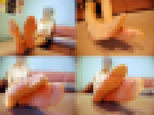 よみさんの帰宅中ムレムレ足とお友達の臭い足！納豆の輪・6【個撮】　サンプル画像1