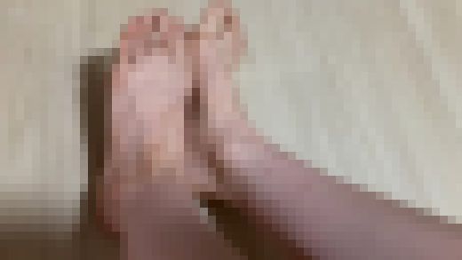 足指の驚異：手のように動く美しい2分間 - グーパー動作の魅惑　サンプル画像1