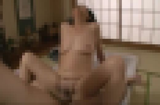 男たちの激しいピストンに悦楽の雄叫びを上げ、理性が飛んだその姿はまさに淫獣そのもの…　Part 1　サンプル画像2