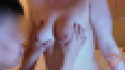 ただ乳を吸う男　サンプル画像2