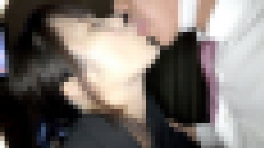 超清楚で超美人で超素人で超美脚なグショ濡れパイパン保育士さんぁ鵫密のハメ撮り(前編)　サンプル画像1