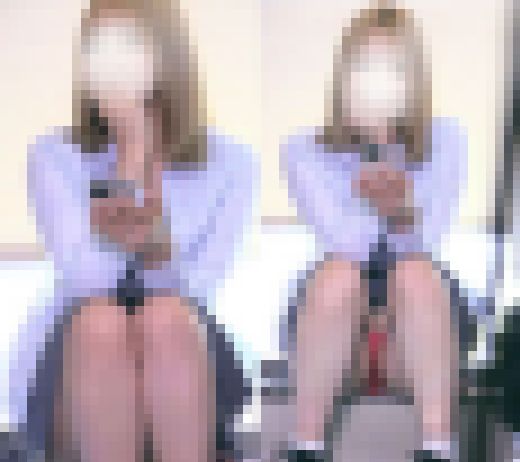 ときめく笑顔、今ドキ女子のパンティは赤？　目があって可憐な誘惑にうっとり　サンプル画像3