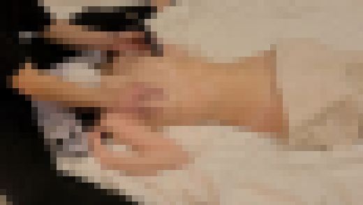 【美人ギャル】おっぱいマッサージで乳首責めされピクンピクン感じまくり　サンプル画像3