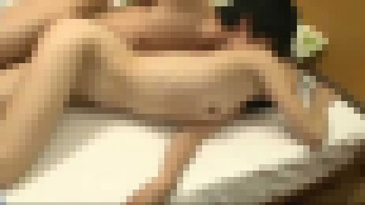 匂い立つような濃厚フェロモンを放つふしだらな奥様は子宮の奥深くで精液を味わう　Part 3　サンプル画像2