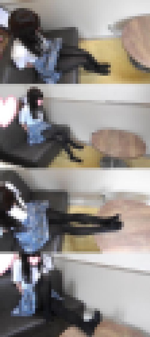 （動画）１８歳バージン女子💛スケベオヤジに騙されて顔出しパンチラ①（S服+黒タイツ）　サンプル画像2